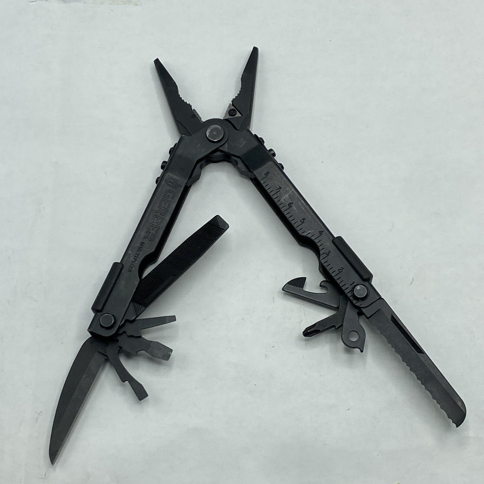Gerber MP 600, Carbide Cutters, Needlenose – Black