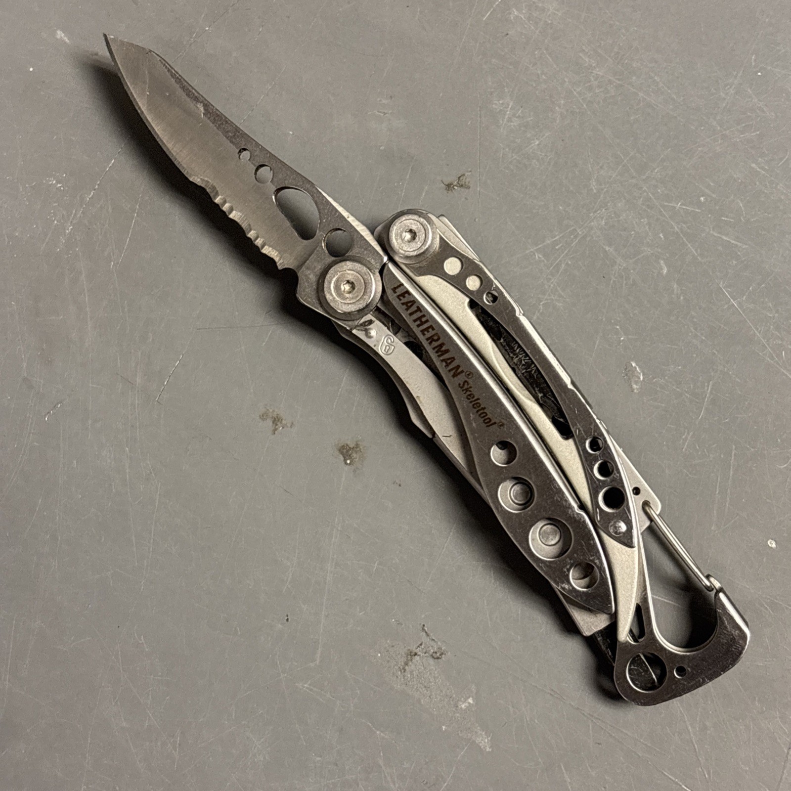 Leatherman Skeletool Multi-Tool