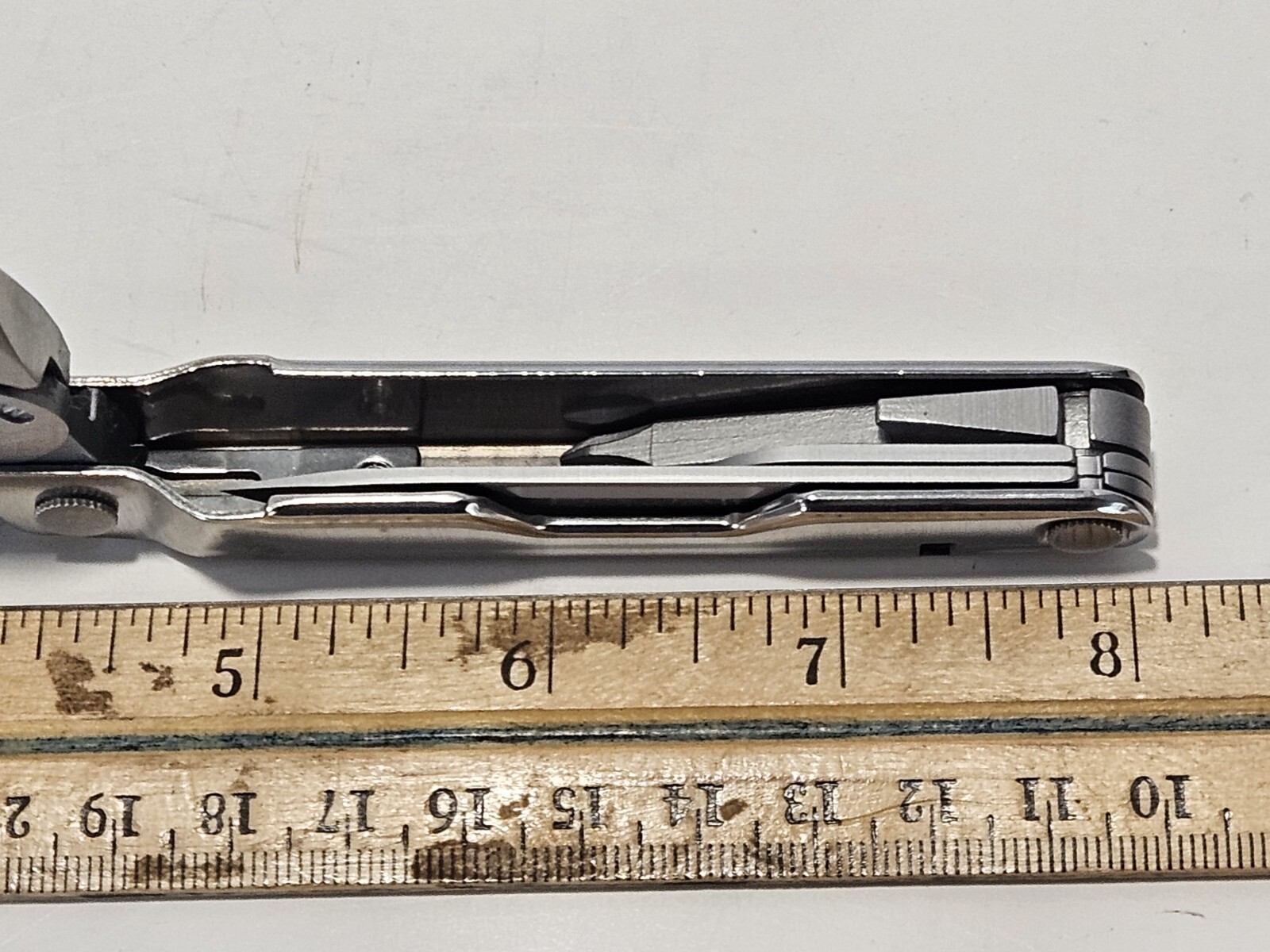 Leatherman Bond Stainless Steel Multi Tool Brand New
