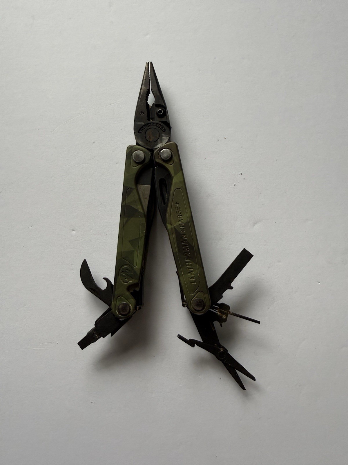 Leatherman Charge+ Plus Multi-Tool! FOREST CAMO! RARE!