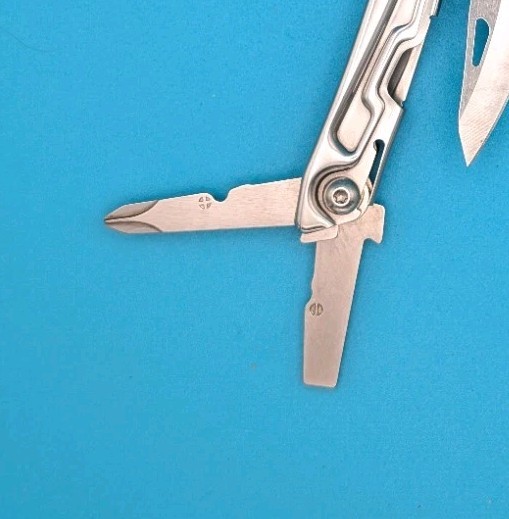 Leatherman Rev 3.8″ Multi-Tool, Stainless!