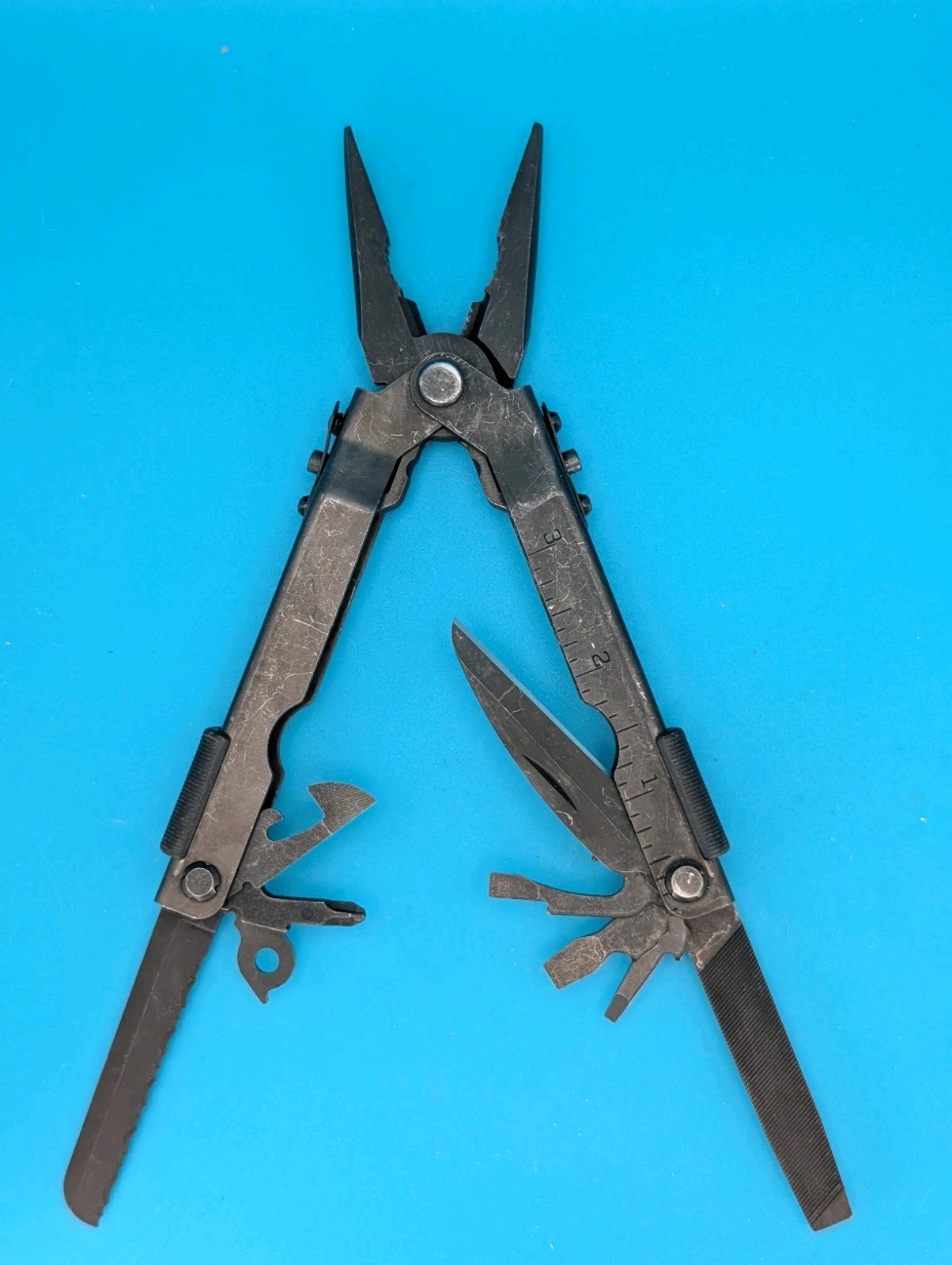 Gerber MP600 Black Oxide Multi-Tool Needle Nose Pliers!