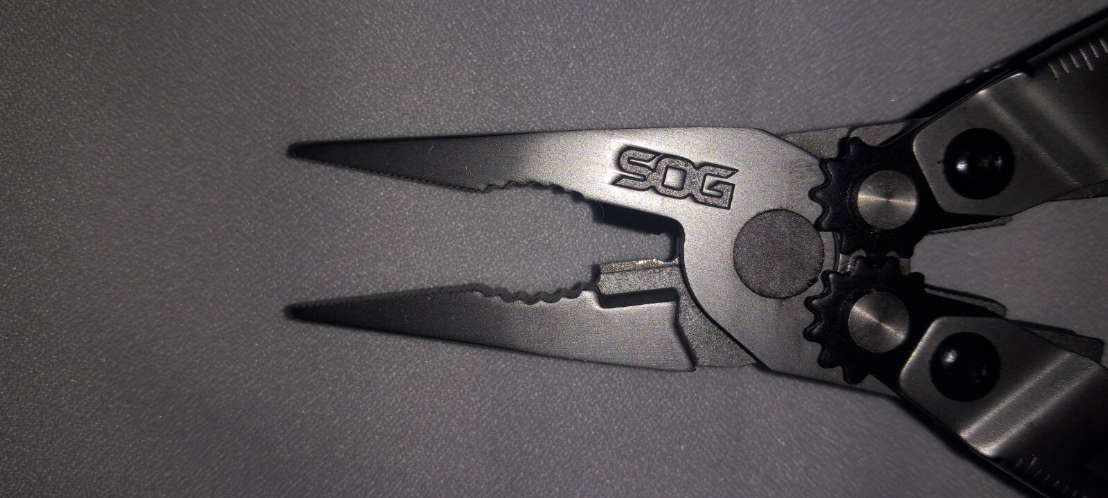 SOG Multi-Tool PowerGrab w/ Deluxe Hex Bit Kit RETIRED