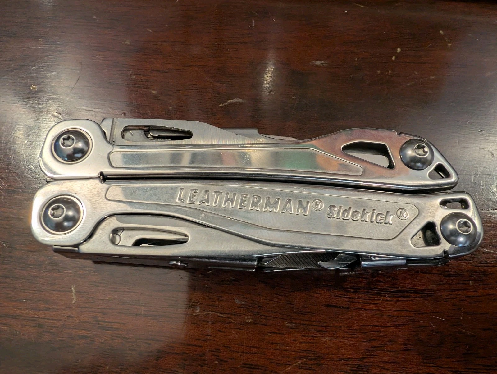 Leatherman Sidekick Multi-Tool, Knife, Pliers, Saw, EDC B