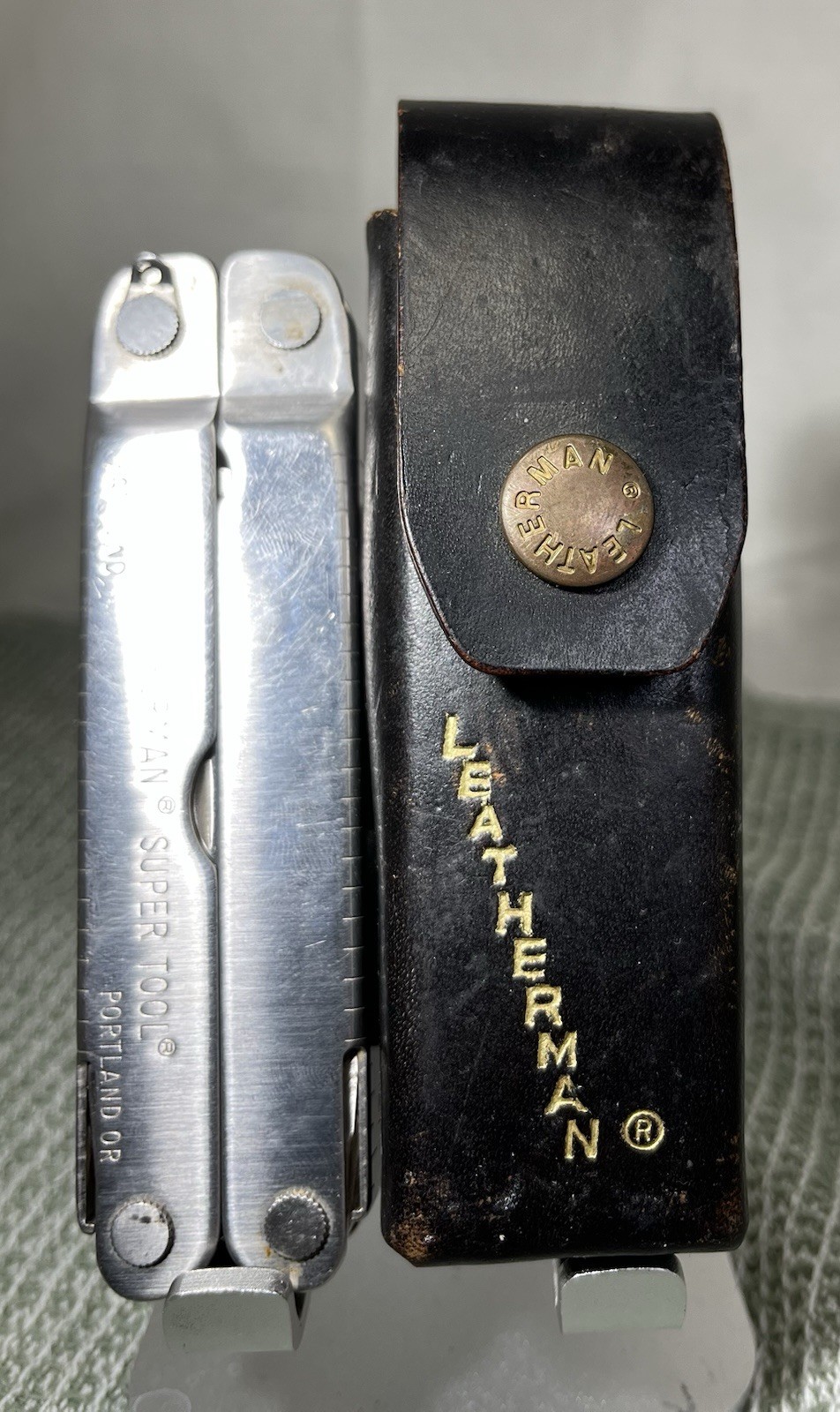 Vintage Leatherman super tool Patent Pending Portland Oregon Multi-Tool Pouch