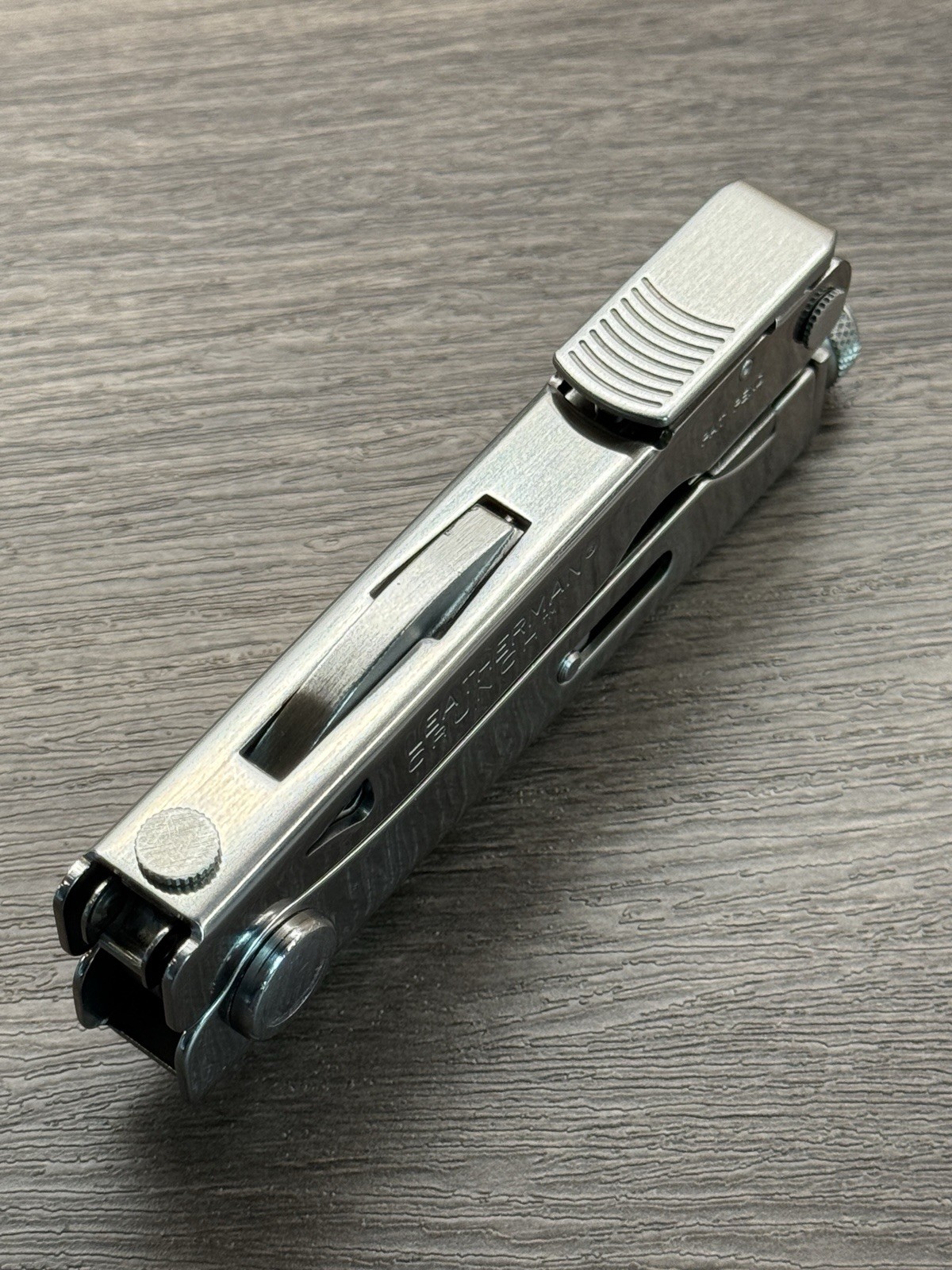 Leatherman Crunch based mod w/stainless steel Hammer (no other tools included)
