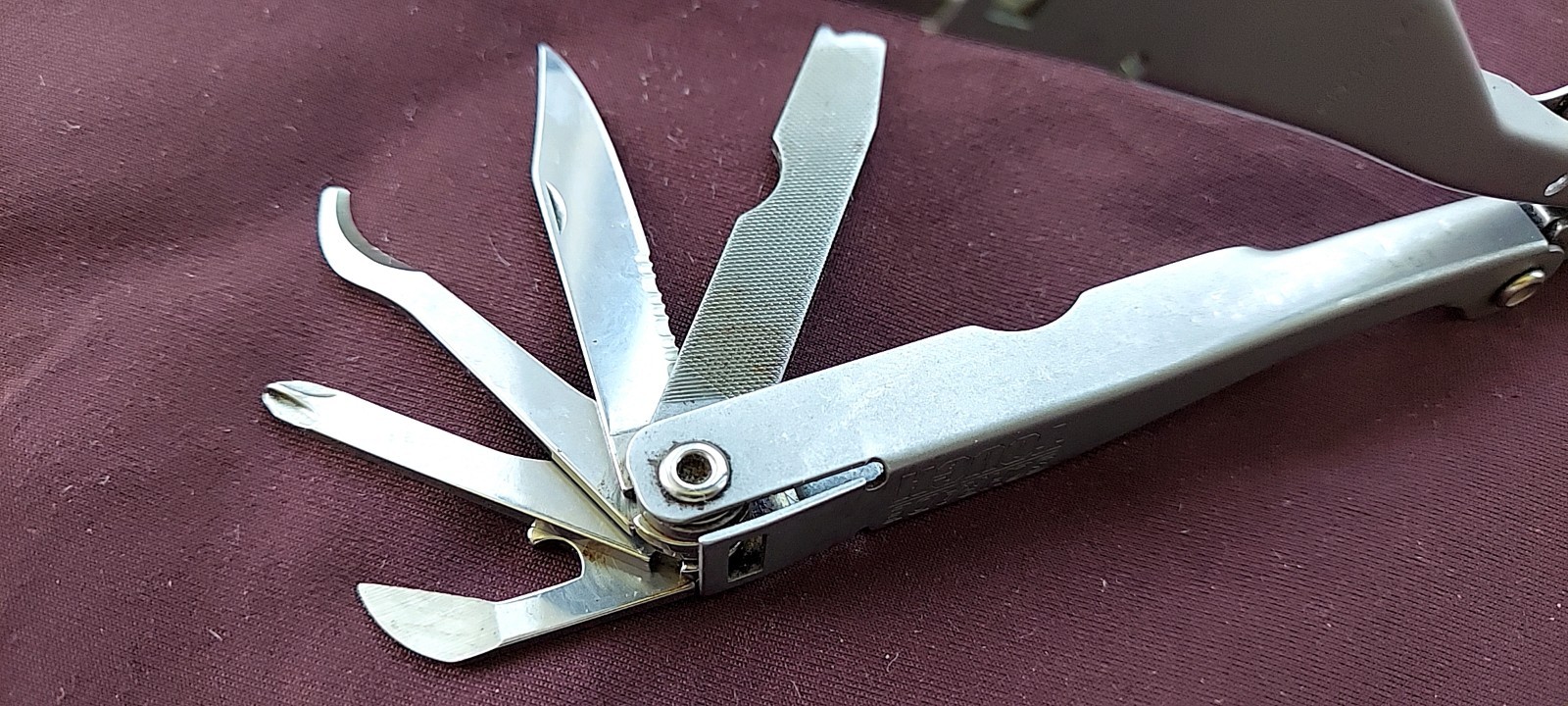 Schrade USA Tough Tool ST1 Multi-Tool Pliers Knife w Leather Sheath Nice!