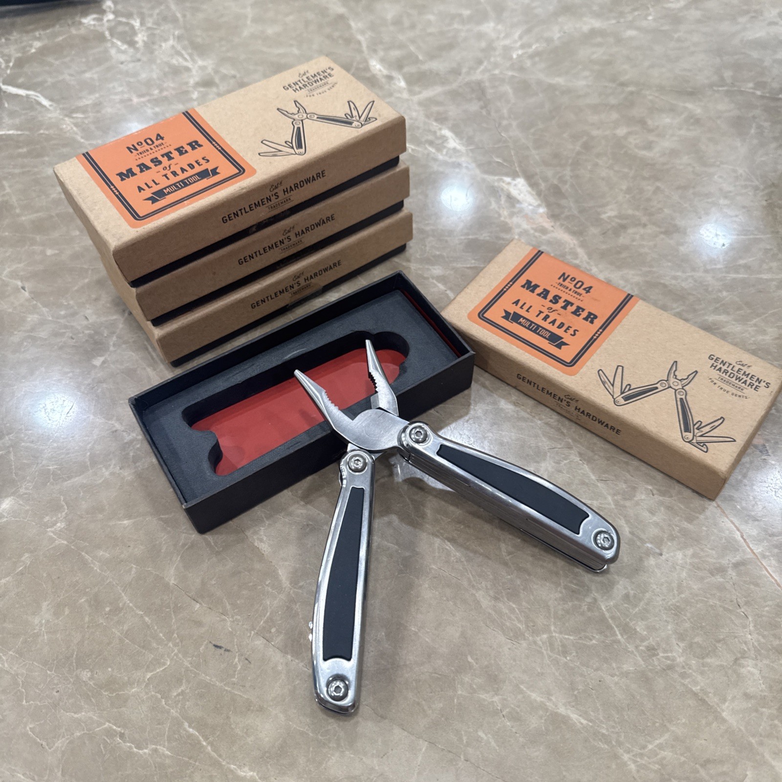 Gentleman’s Hardware No. 4 Multi Tool. New Old Stock!