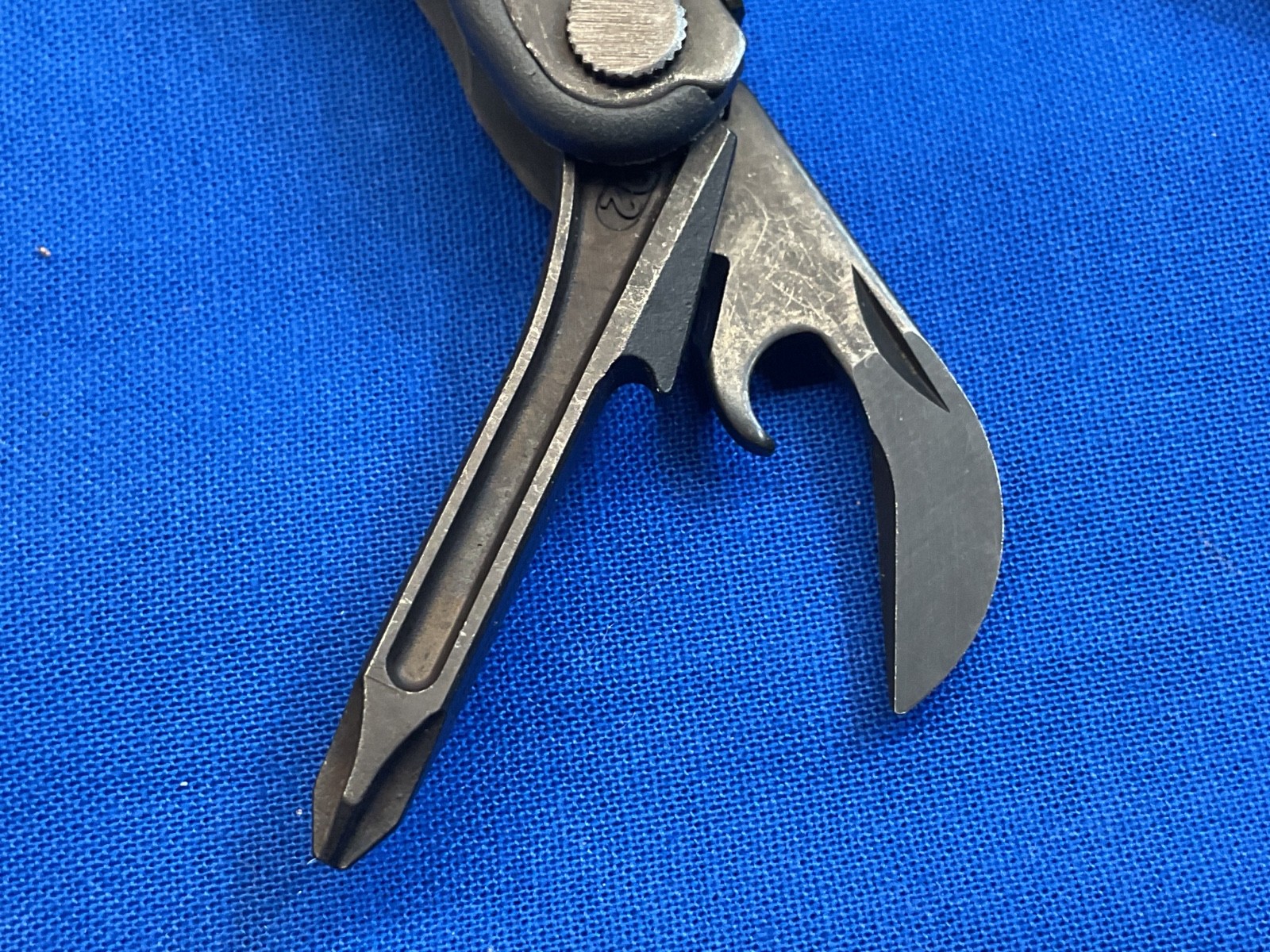 Leatherman Kick Black Oxide Multi-Tool Knife Plier 2012 Date code