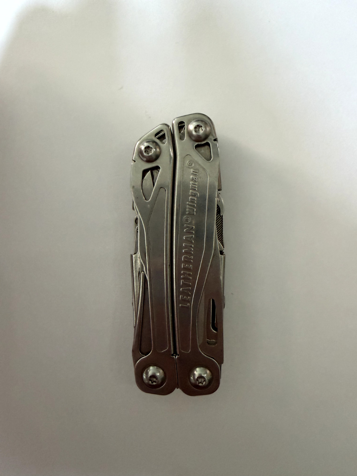 Leatherman Wingman 14 Tools Multi-Tool – Stainless Steel