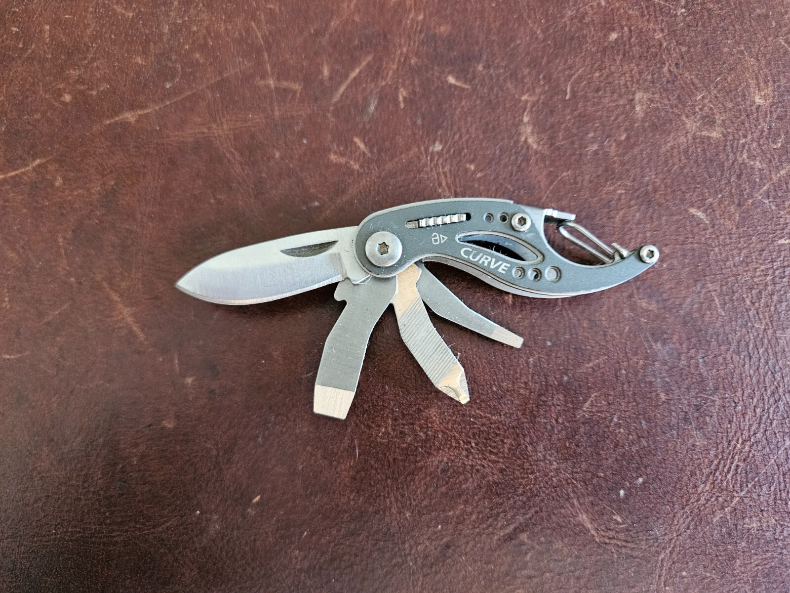One Gerber Curve Mini Keychain Multi-Tool TSA