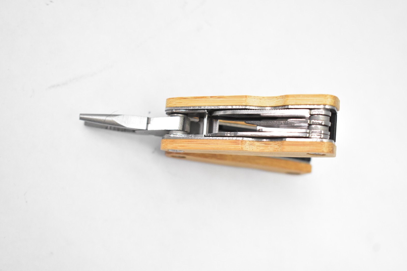 The Timber Tool Bamboo Multi Tool 12 In 1 Wire Cutter Screwdriver BRANDED