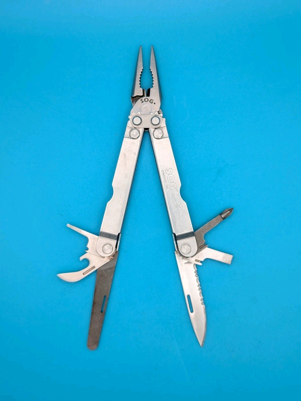 SOG Specialty Knives & Tools Multi Tool Lynnwood WA USA