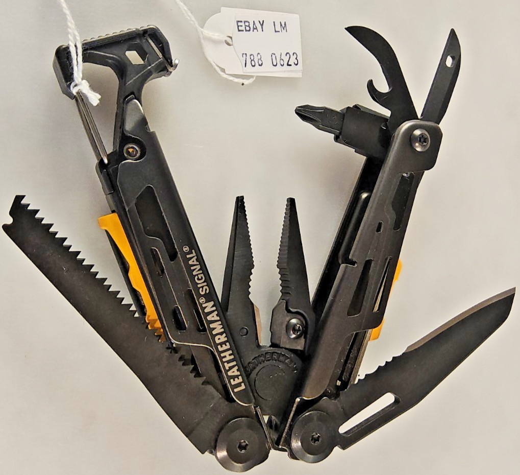 Leatherman Signal Black Multi Tool 19 in 1 Tools 06/23 + Exc. Cond. + FREE POST