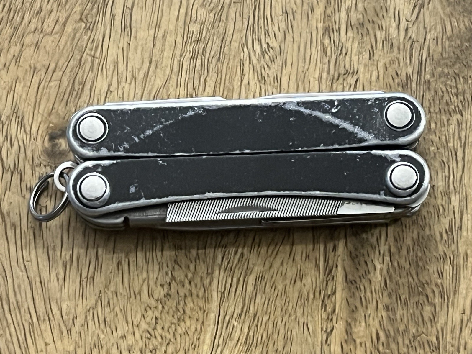 RETIRED Leatherman Squirt PS4 MultiTool Black DISCONTINUED