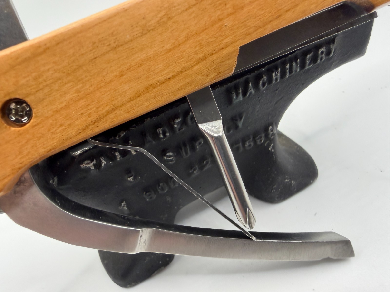 Multi Tool Vermont with Sheath