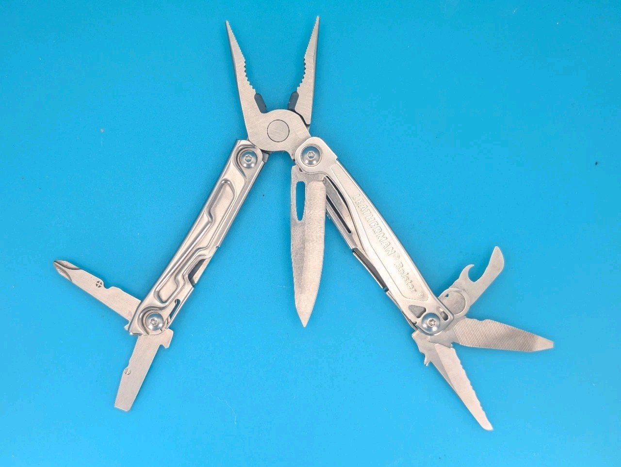 Leatherman Bolster 13 Tool Stainless Steel Multi-Tool!