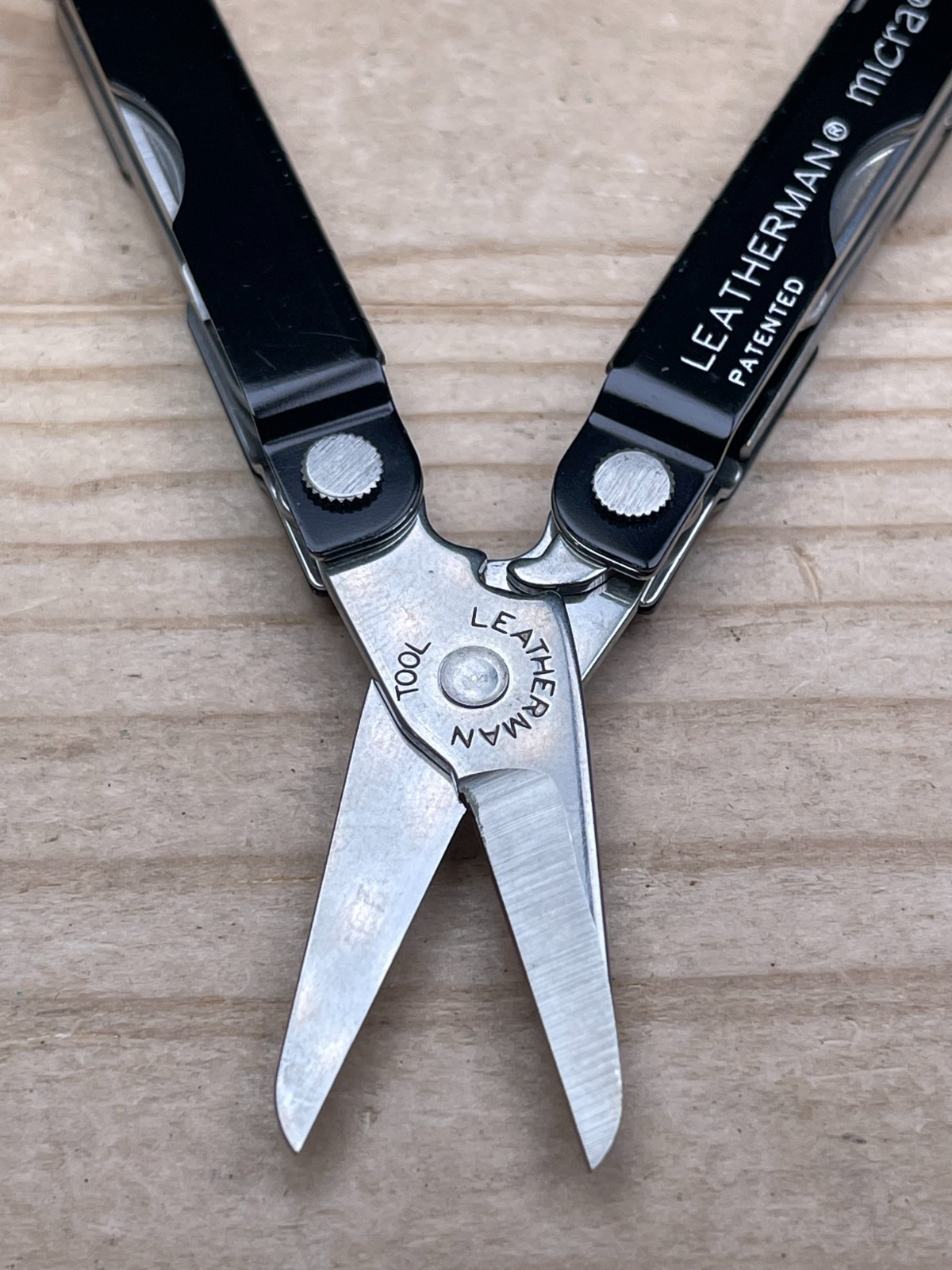Leatherman Micra Black Anodized Aluminum Multi-tool Knife W/AUDI Logo 11/08