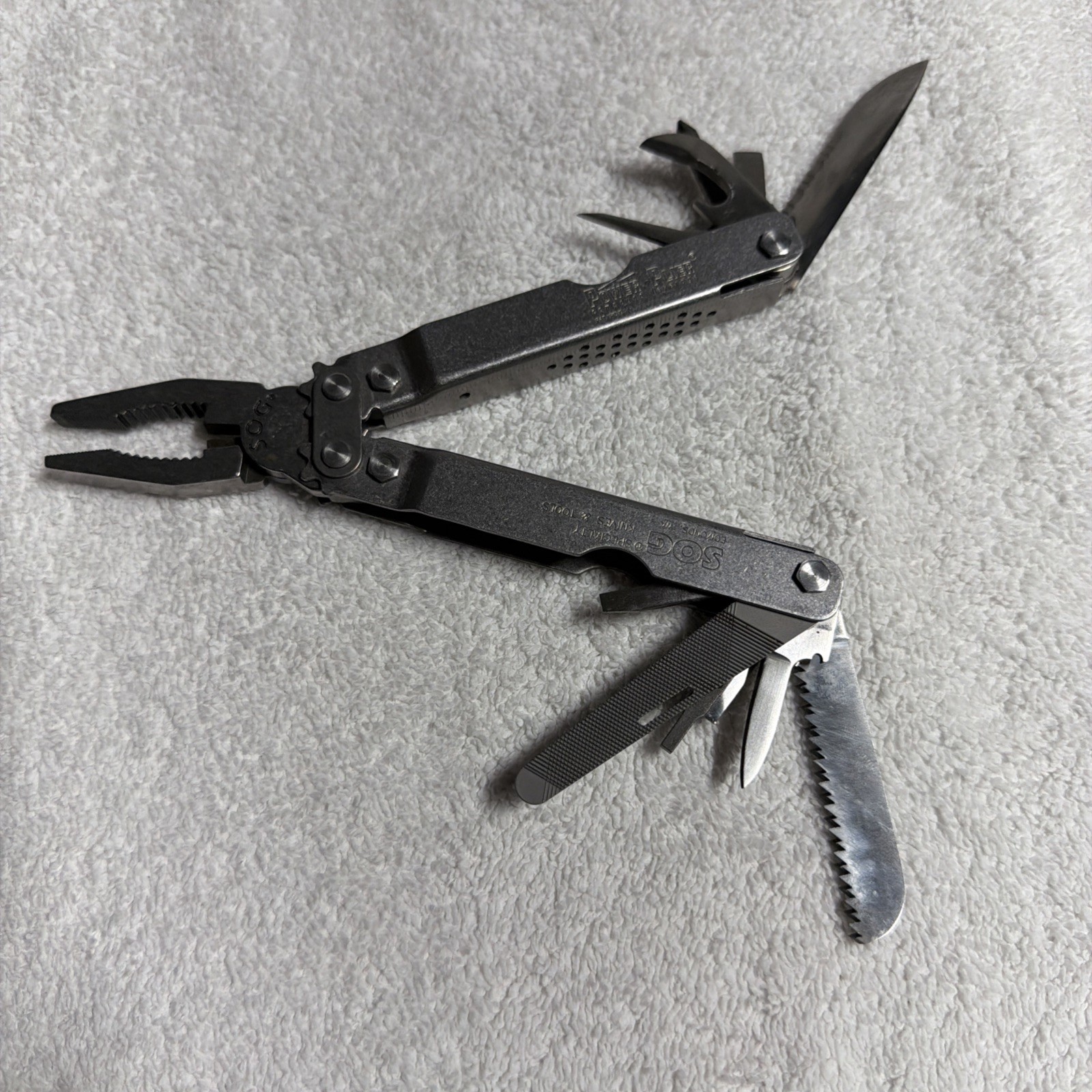 Sog Power Lock Pliers Multi Tool 13 Tools With Case Knife Saw