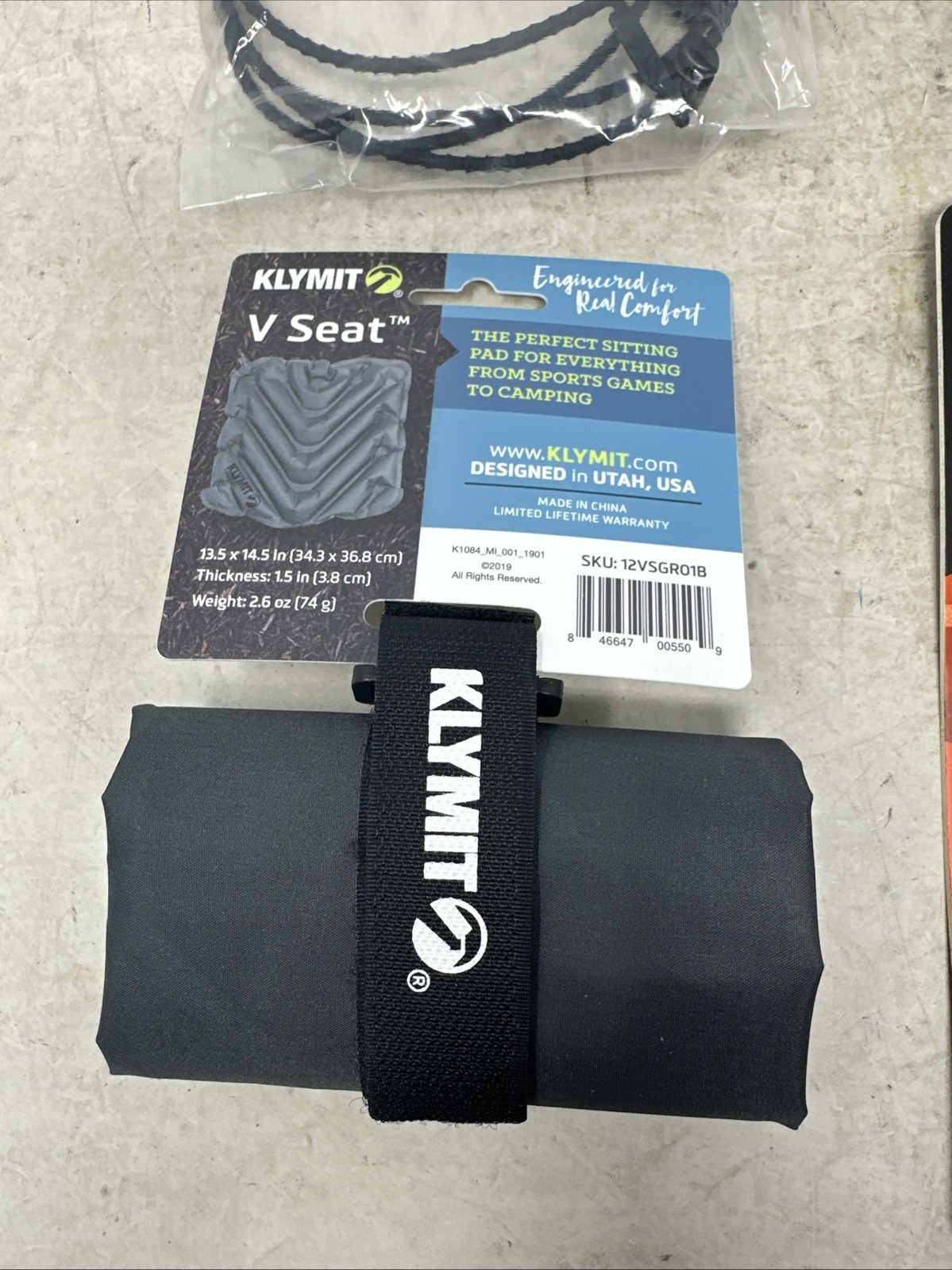 Camping Gear (Ace Field Knife, Camp Carabiner, Re-ties, V-seat – 122