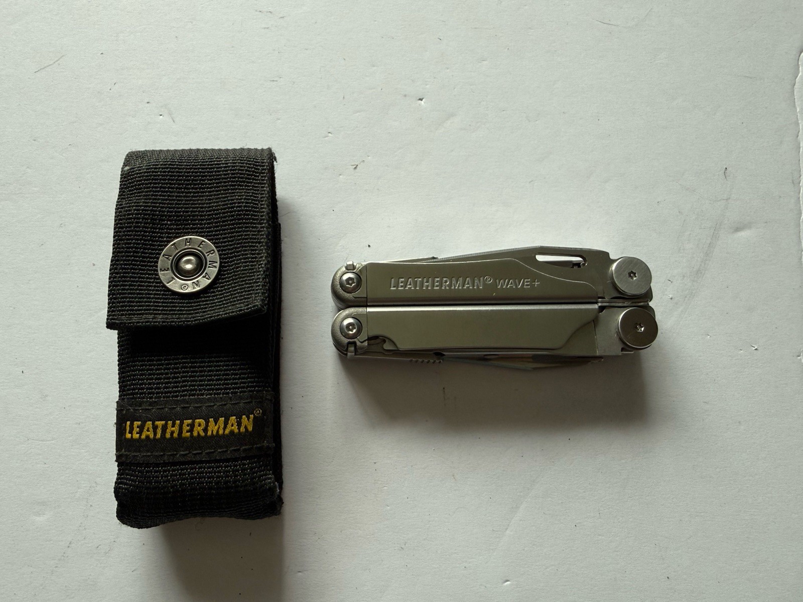Leatherman Wave Plus Multi-Tool Great Condition w/Sheath