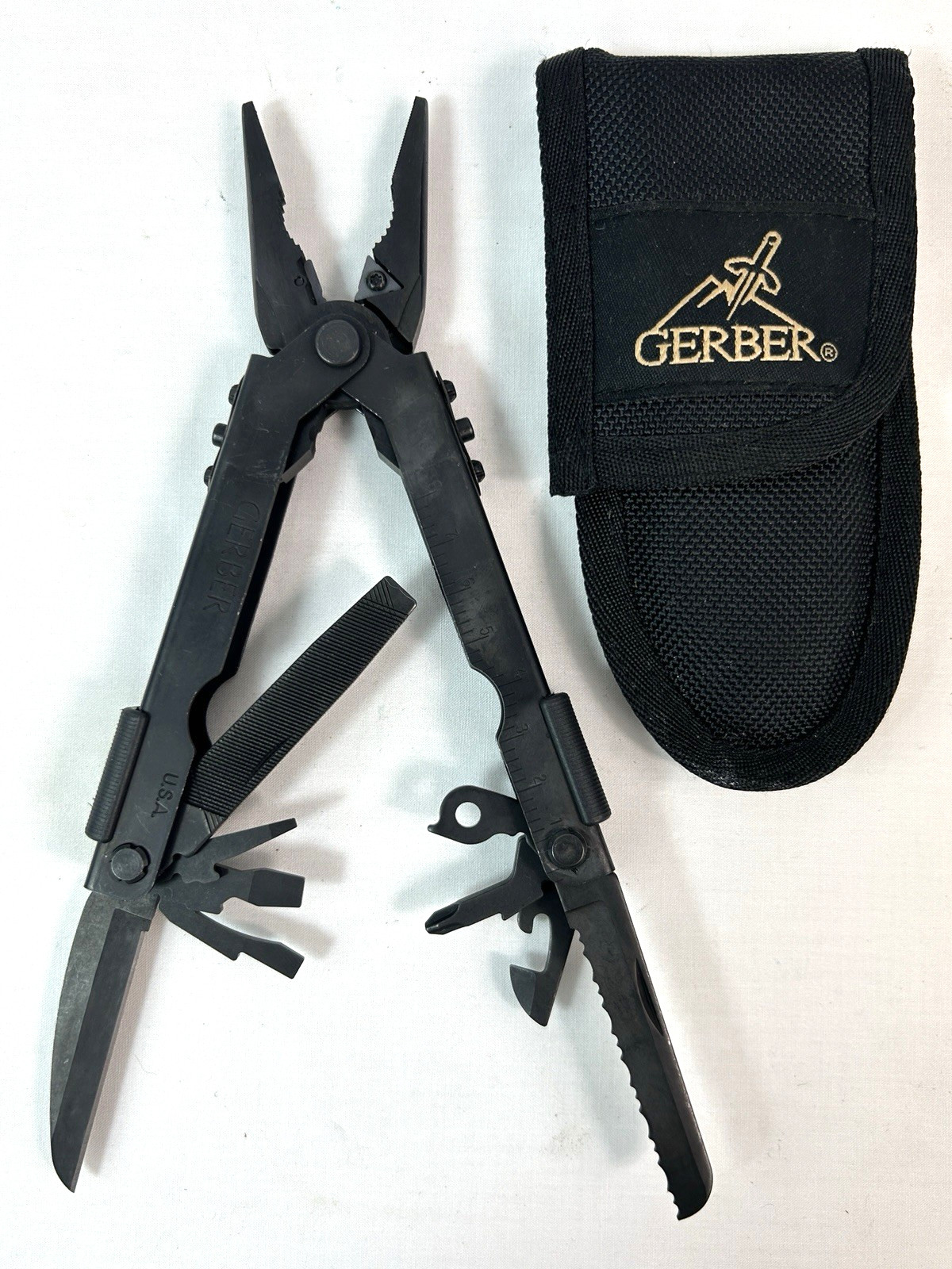 NEW! Gerber 75501 MP600 Needlenose Multi-Tool Black Finish -BELT SHEATH INCLUDED