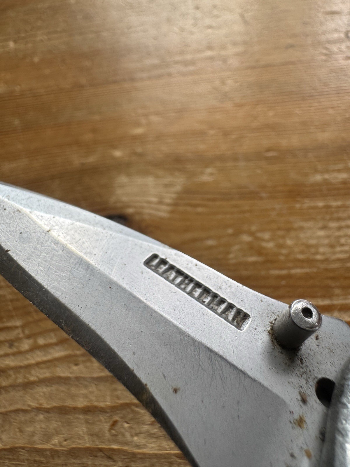 Leatherman c308 Retired Knife Multitool – Heavy Use