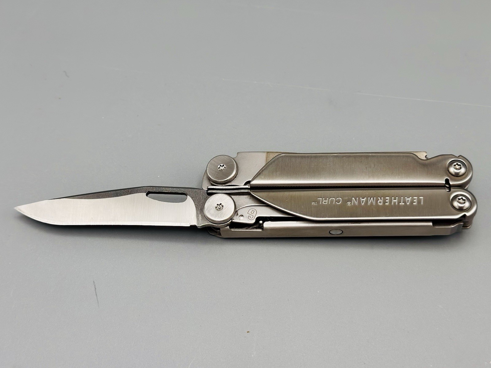 Leatherman Curl Multi-Tool Stainless Steel Open Box w/ Sheath, Box & Manual