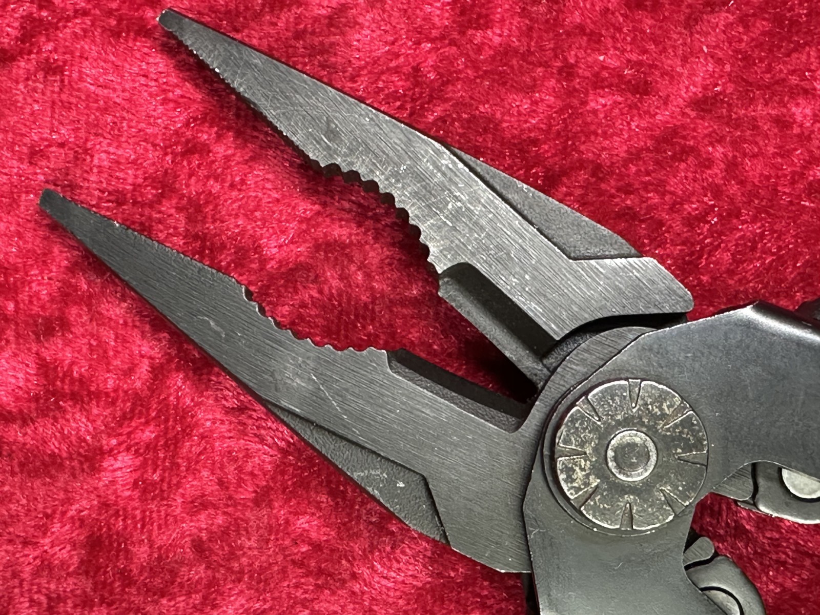 Gerber Diesel Multi-Plier Black NeedleNose 12 Tool Multi-Tool w/Sheath (615)