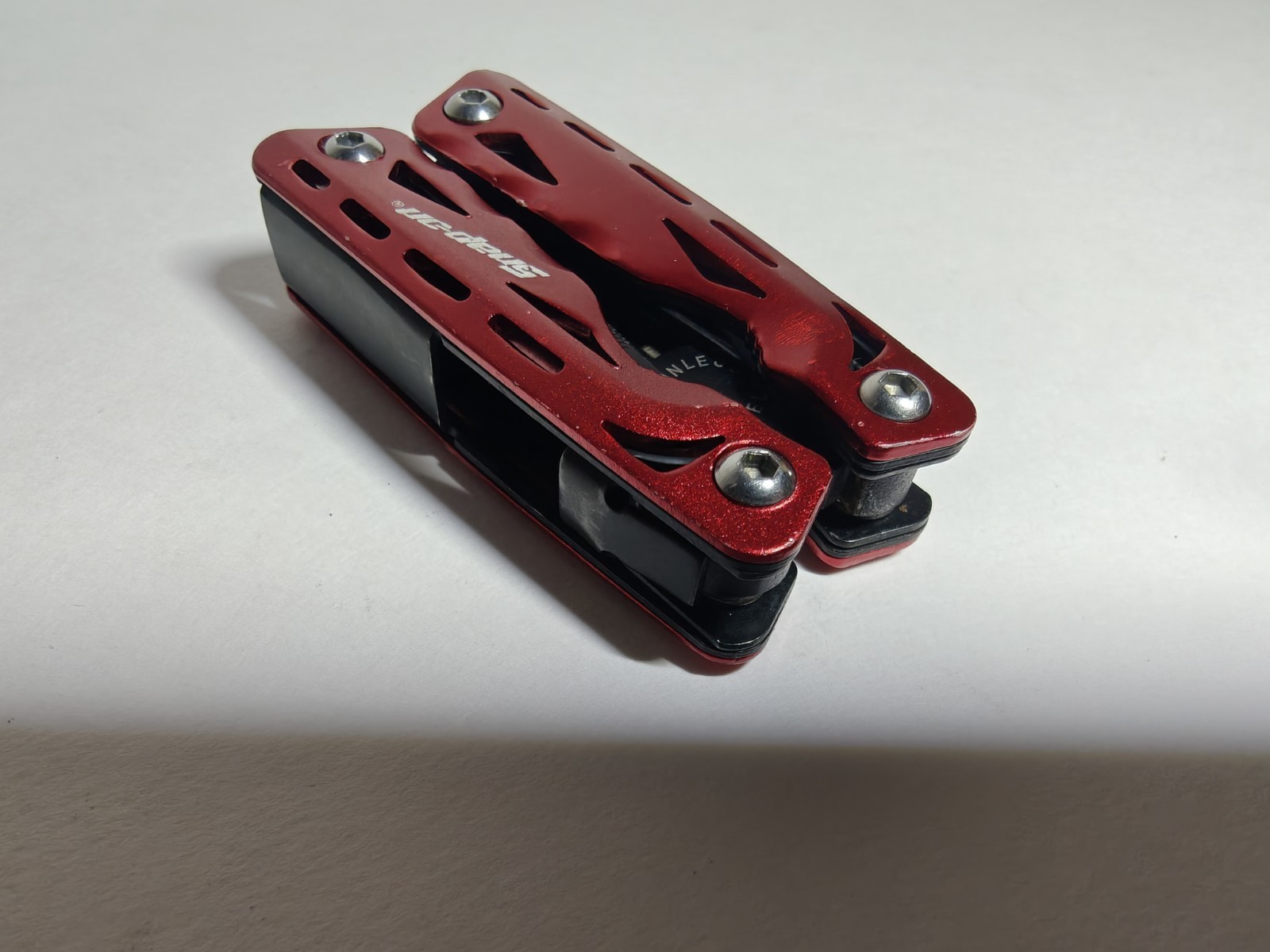 Snap-On Tools Red Multi-Tool Folding Pocket Knife w/ Pliers – Compact Tool
