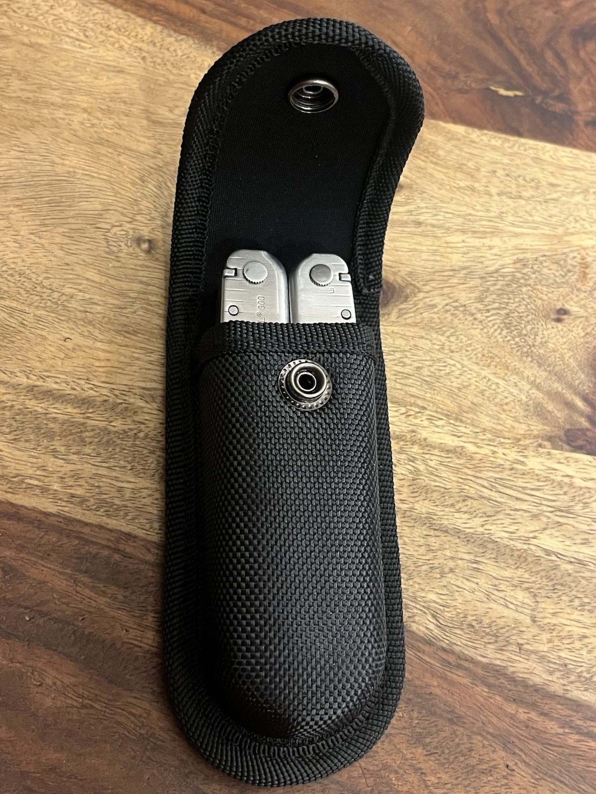 Leatherman Super Tool 300 Multitool SUPER NICE!! w/Sheath