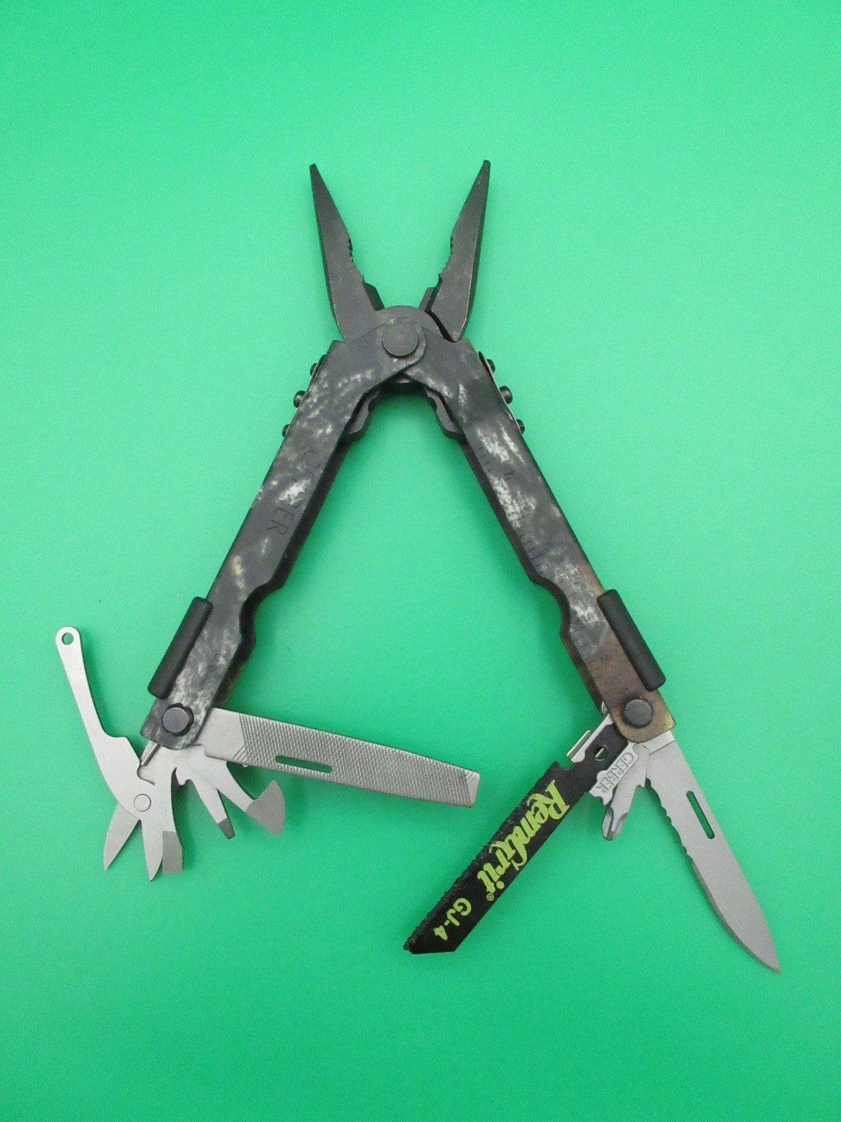 Rare Gerber MP600 Pro Scout Mossy Oak Multi Tool Folding Knife Sheath USA