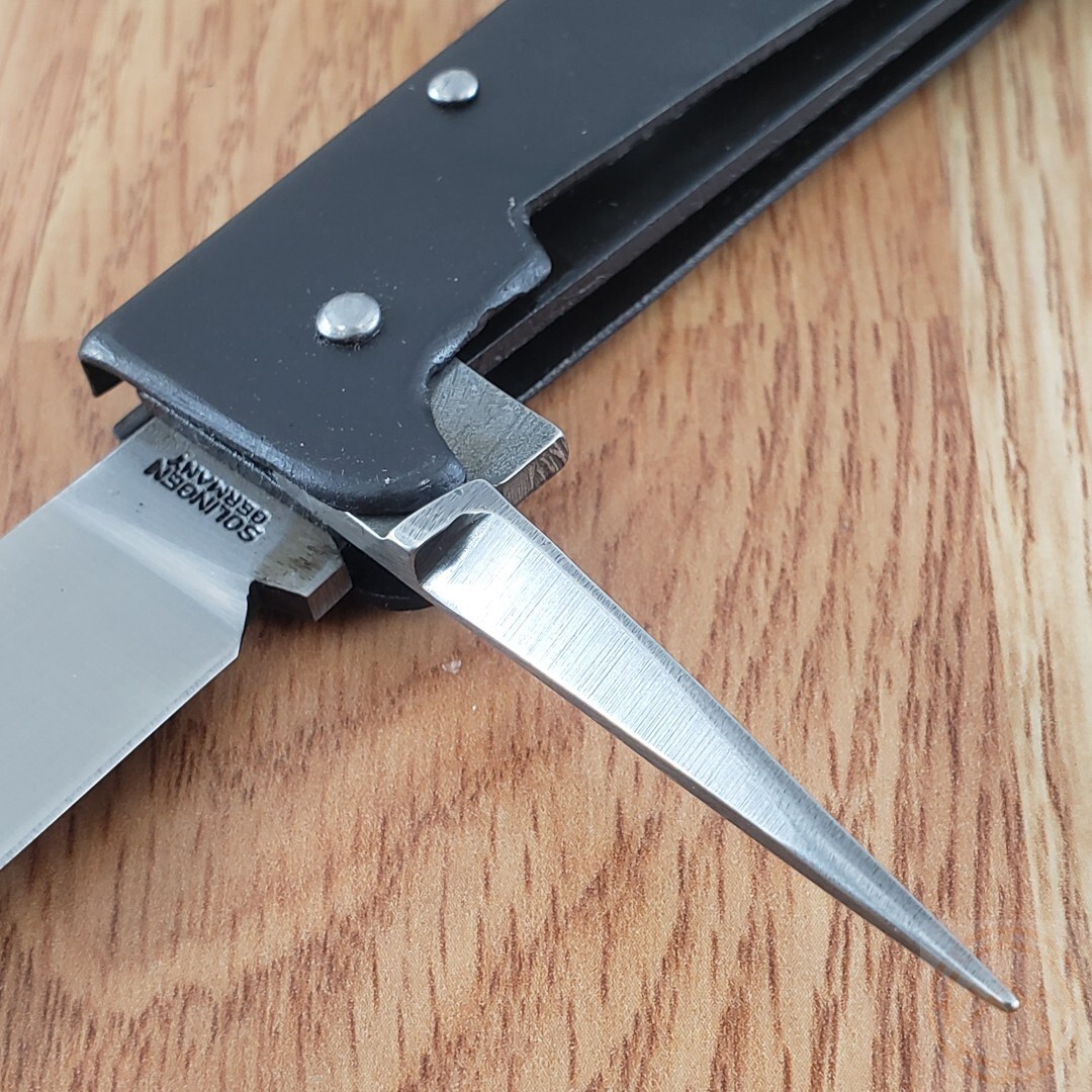 OTTER-Messer The Mercator Multi-Tool 3.75″ Satin Finish Blades Stainless Handle