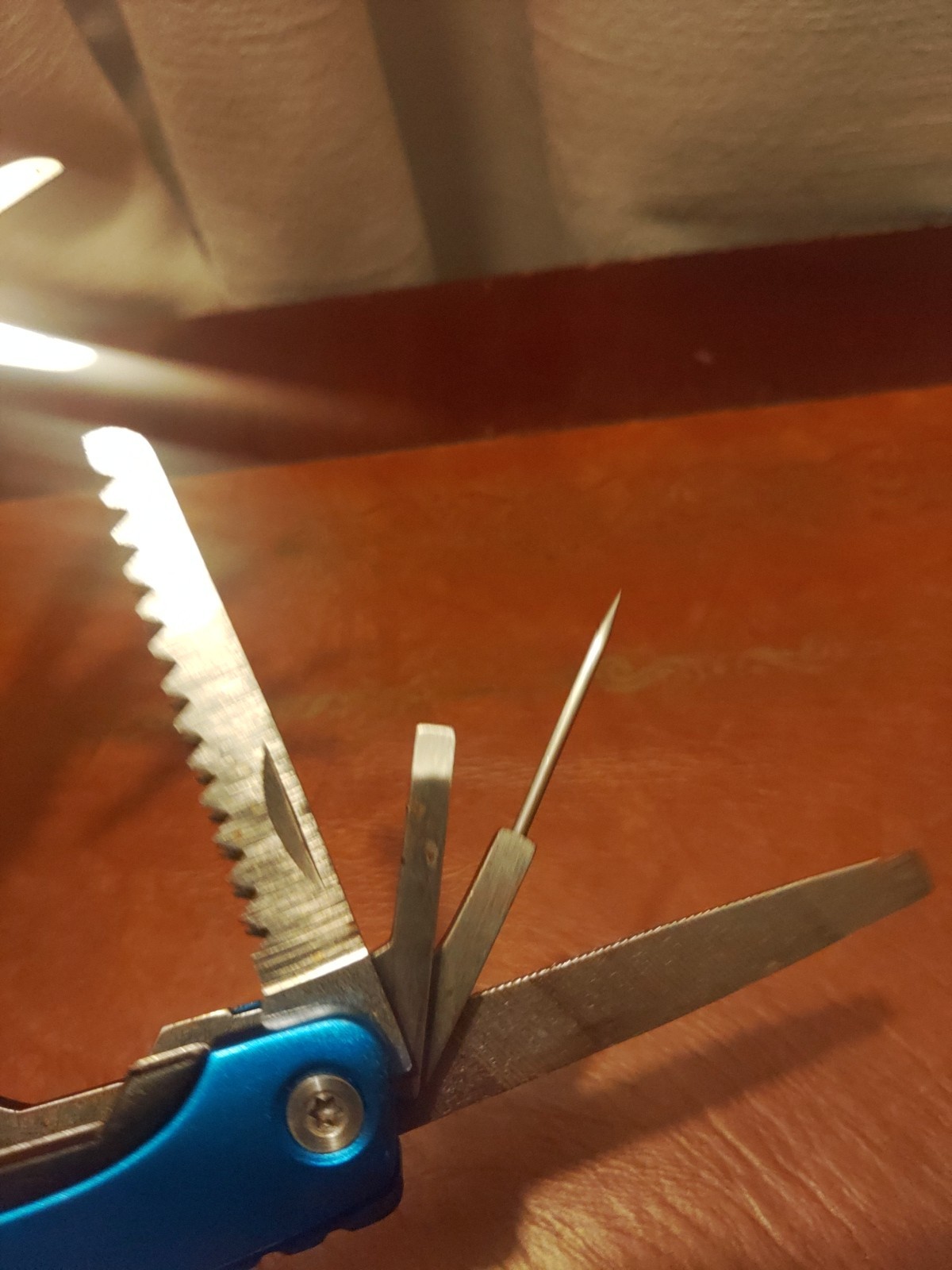 Quarrow Blue Multi Tool Stainless Steel 9 Tools