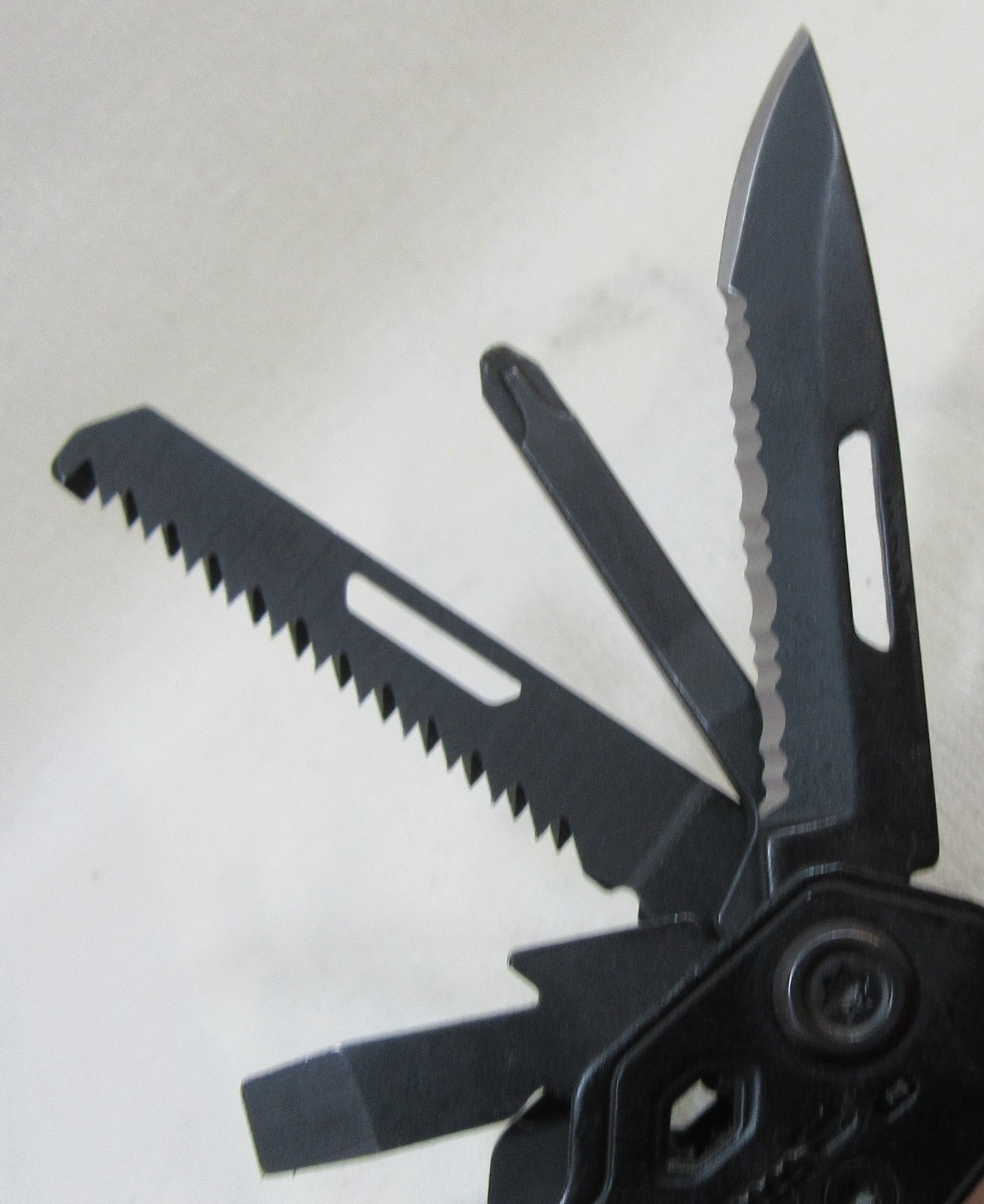 Gerber Truss Multi-Tool: 6.5 in. (Black) W/ Sheath