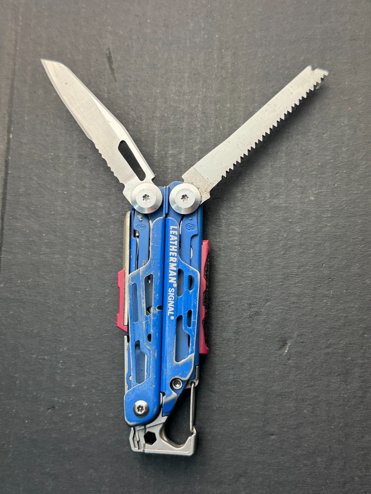 Leatherman Signal Multi-Tool Stainless – Various Colors