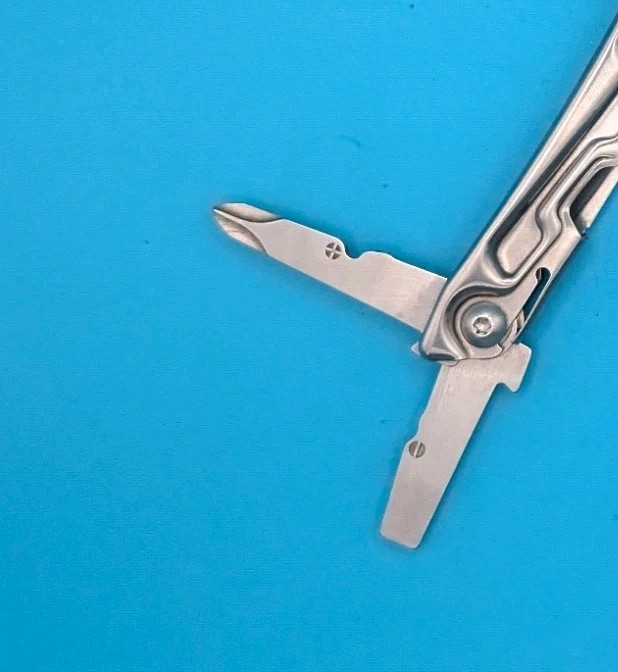 Leatherman Bolster 13 Tool Stainless Steel Multi-Tool!