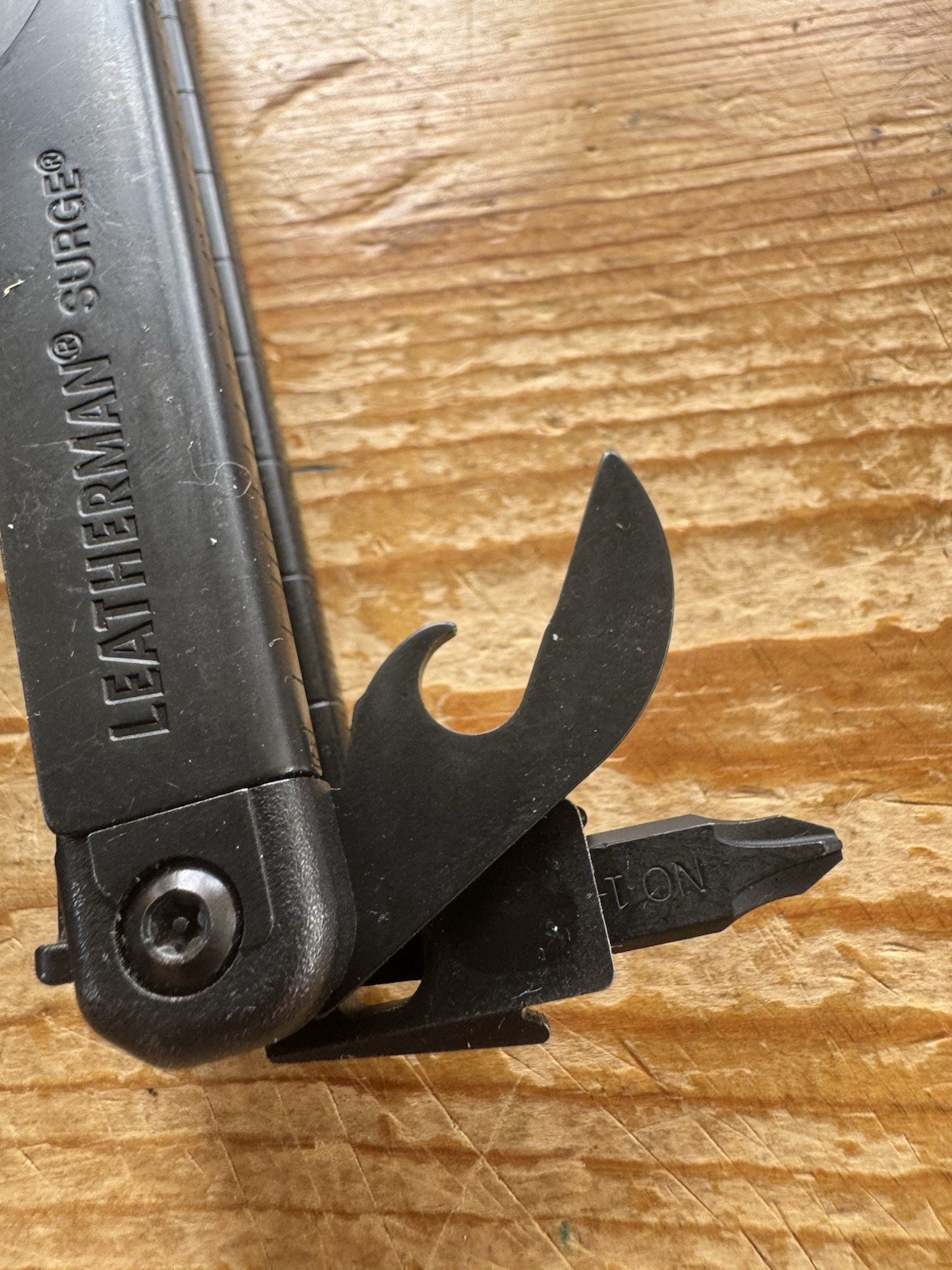 Leatherman Surge Multitool Black