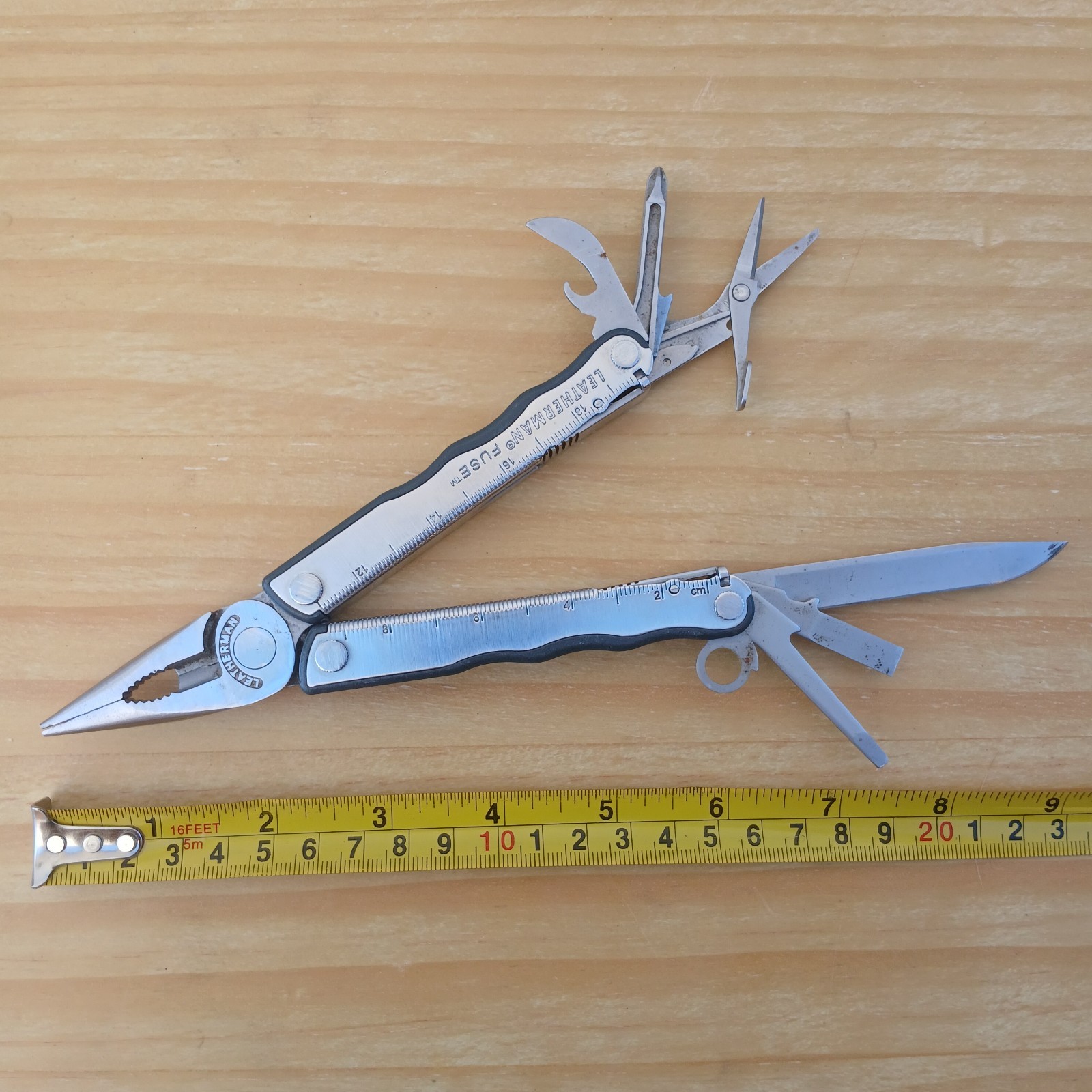 LEATHERMAN Multi tool LOT of 4 | PST II, Rebar, Wave, Fuse