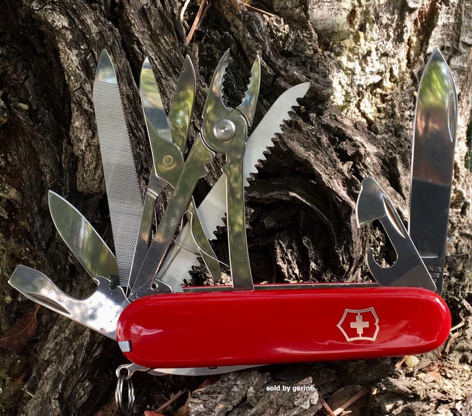 Victorinox Swiss Army Knife Red Handyman, Victorinox 53722, 24 Tools, New In Box