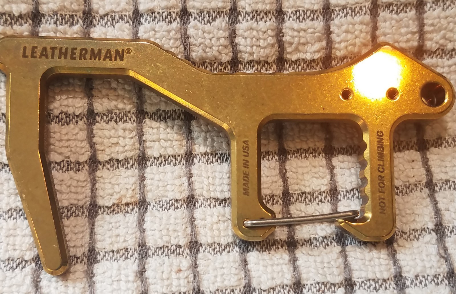 Leatherman Clean Contact Carabiner Tool Brass Corona Hook new box Edc Clip On
