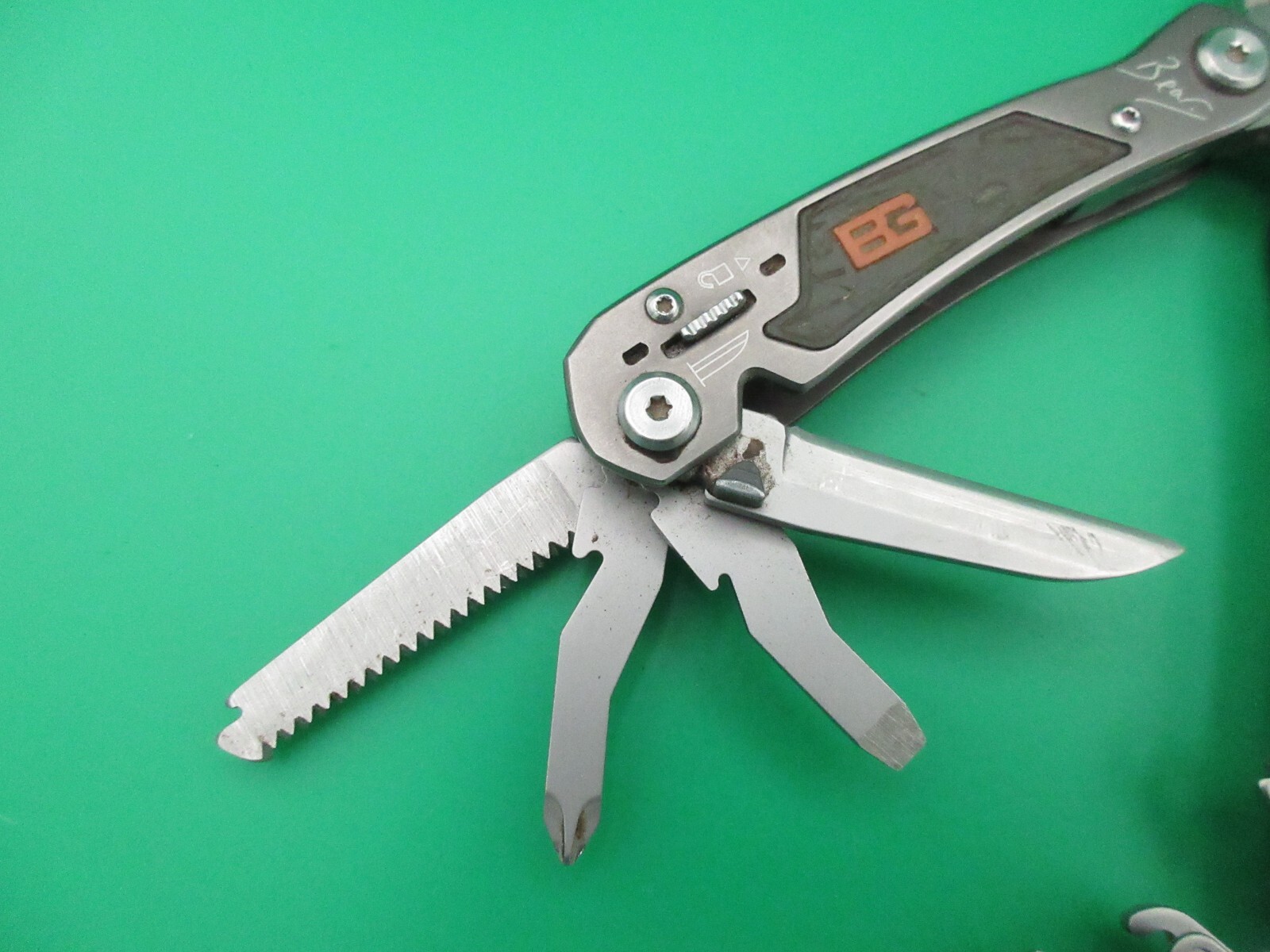 Gerber Bear Grylls Ultimate Multi Tool Folding Knife Scissors #17