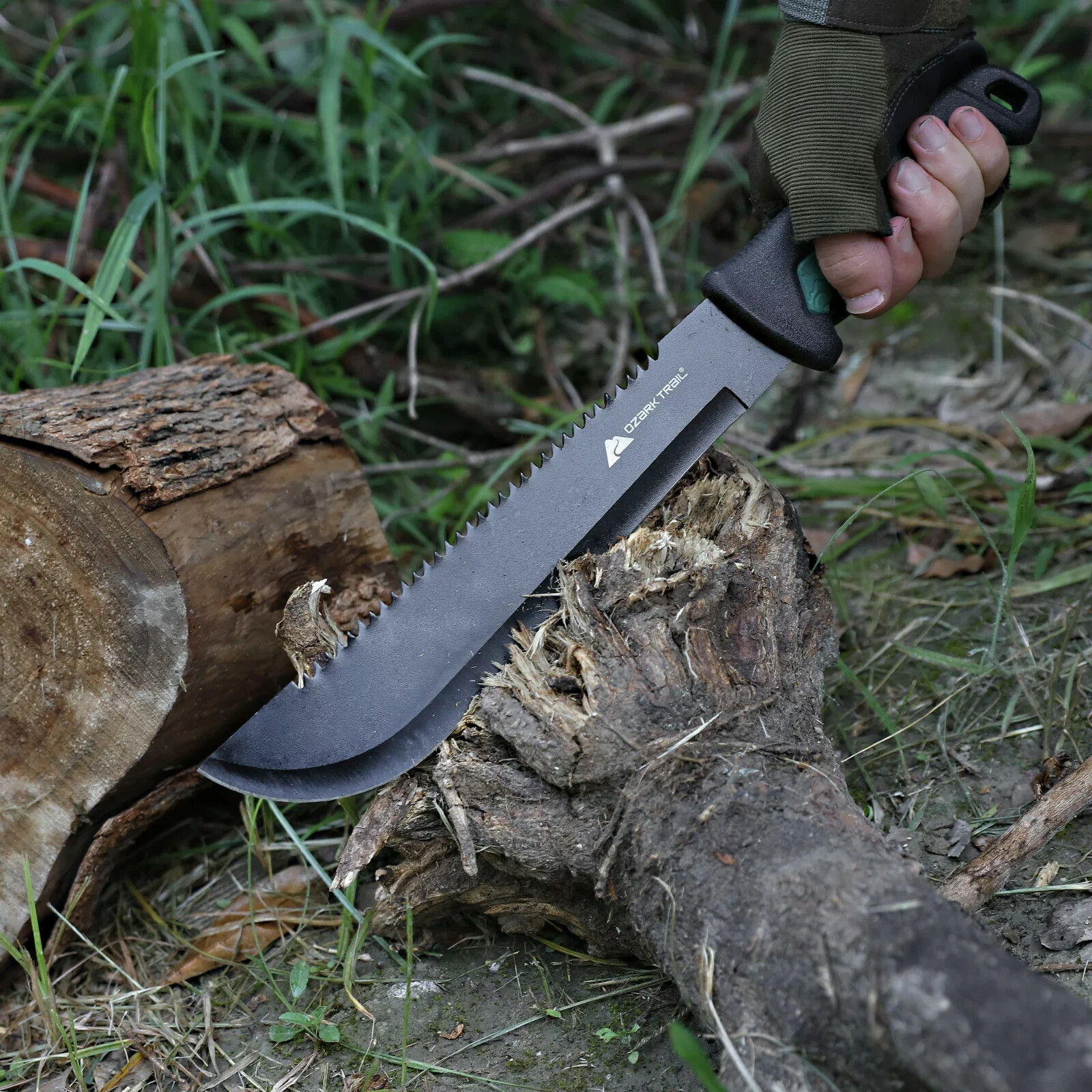 Ozark Trail 11 Pcs Camping Tool Set Black & Green 31344 Machete/Paracord/Carabin