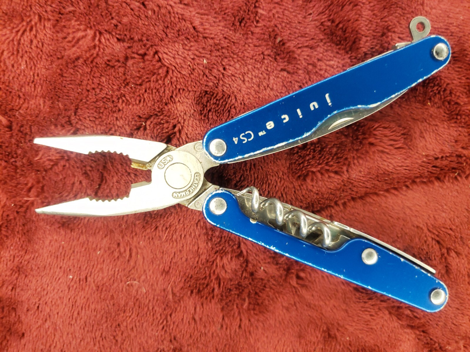 Leatherman Juice CS4 Multi-Tool Stainless Pliers Multi Tool Read