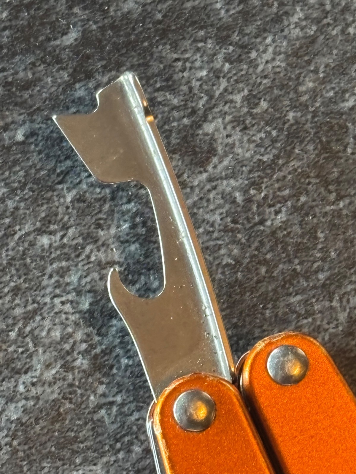 Rare Leatherman JUICE S2 orange with sheath. FREE SHIPPING!