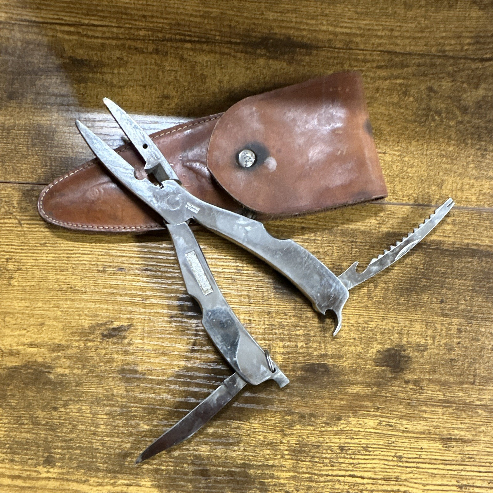 Solingen 5-in-1 Multi-Tool Pliers Knife Saw w/ Leather Sheath