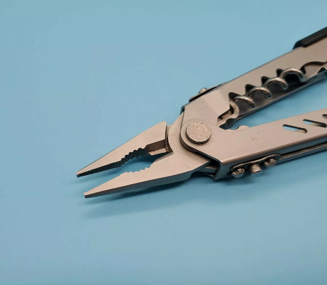 Gerber MP400 Multi-Tool Multi-Plier Compact Sport with Cork Screw Knife – RARE
