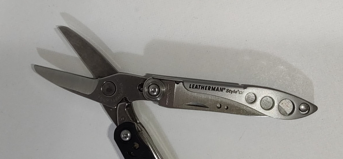 Leatherman Black Multi-Tool Style CS