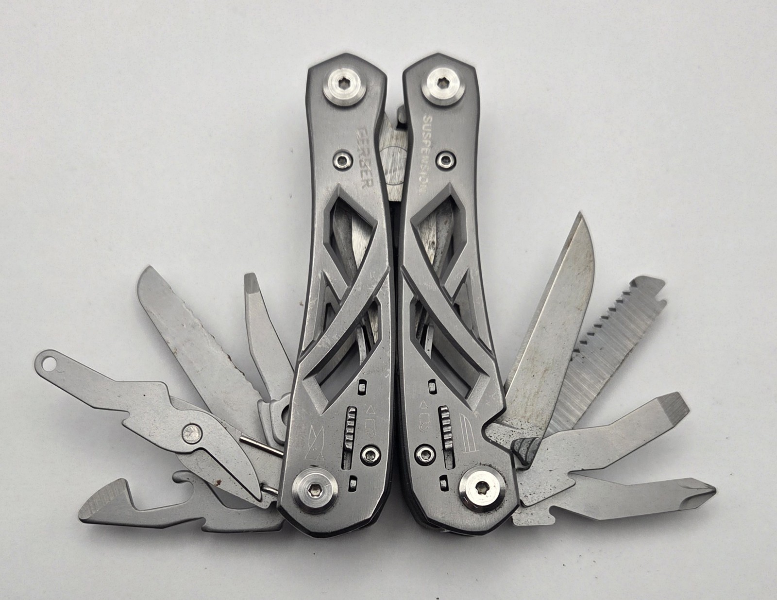 Gerber Suspension Multi-Tool Multi-Plier w/ Sheath L-4