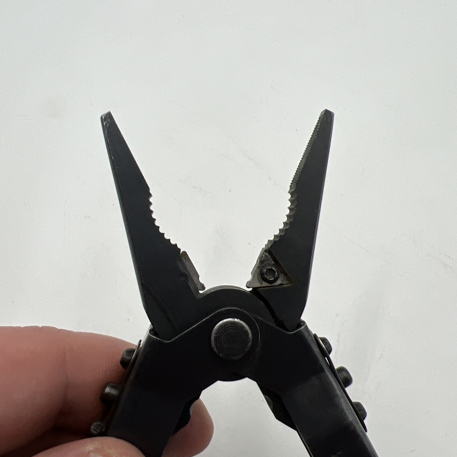 GERBER MP600 BLACK OXIDE MULTI TOOL NEEDLE NOSE PLIERS – MADE IN USA